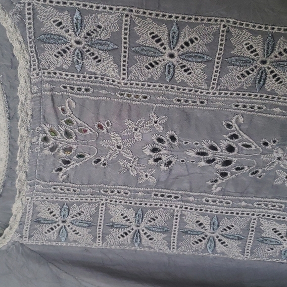 Johnny Was Boho Embroidered Lace Tunic Top, Grey, Size XS - Picture 4 of 13